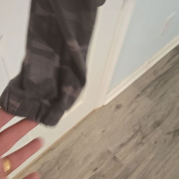 Athleta Brown and Black Jogger Sweatpants - Picture 9 of 10